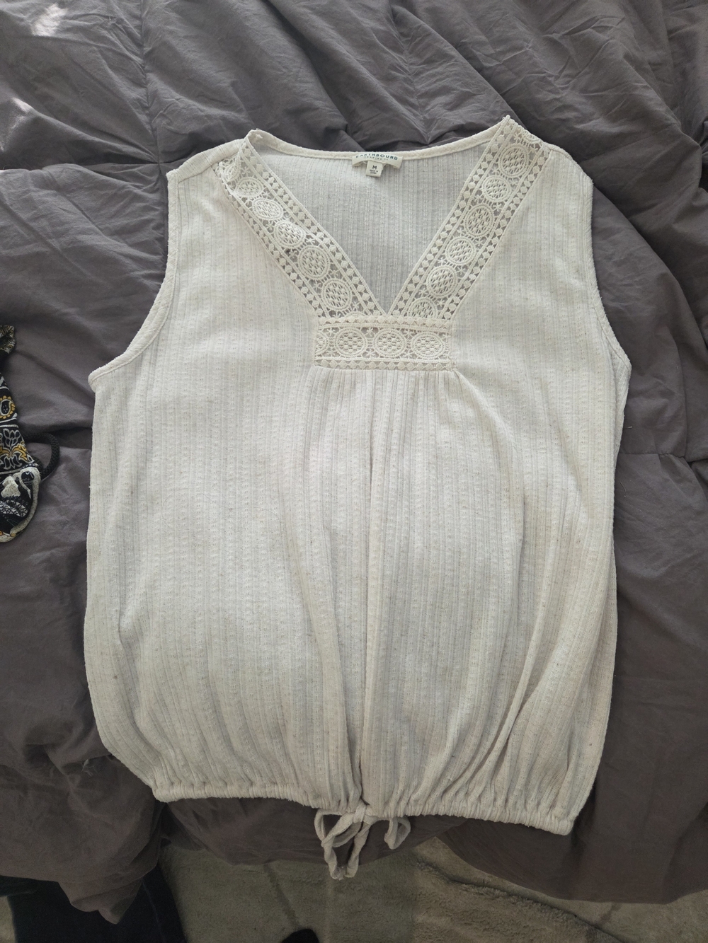 EARTHBOUND Cream Lace-Trim Ribbed Tie-Hem Tank
